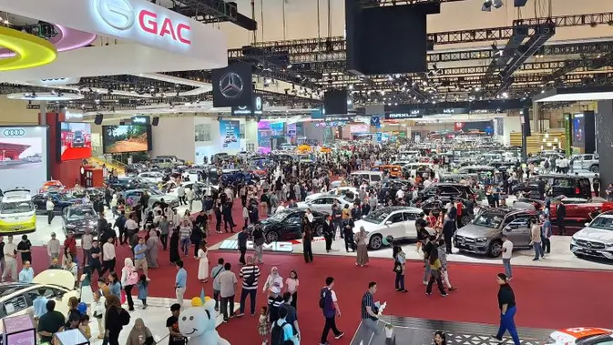 Belum Revisi Target, Optimistis Penjualan Mobil Capai 800 Ribu Unit
