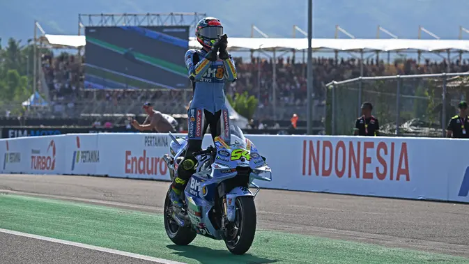 GRESINI RACING MENGGILA DI MANDALIKA, FEDERAL OIL DUKUNG PODIUM KEMENANGAN