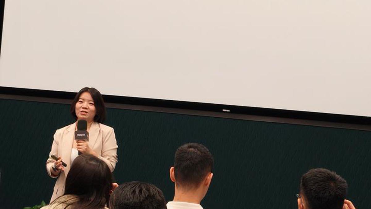 Inovasi Kamera AI dan Pengisian Daya Super Cepat Bawa Peringkat 5 Global untuk Oppo