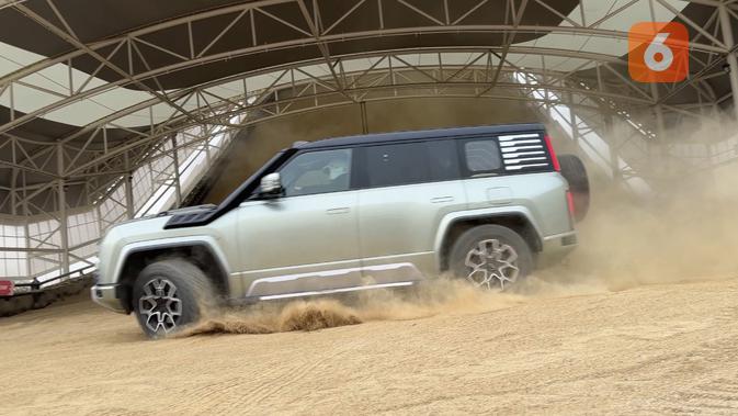 Menaklukkan Gurun Pasir Tertinggi di Dunia dengan U8