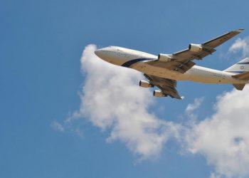 10 Penerbangan Terlama di Dunia yang Bisa Anda Ketahui